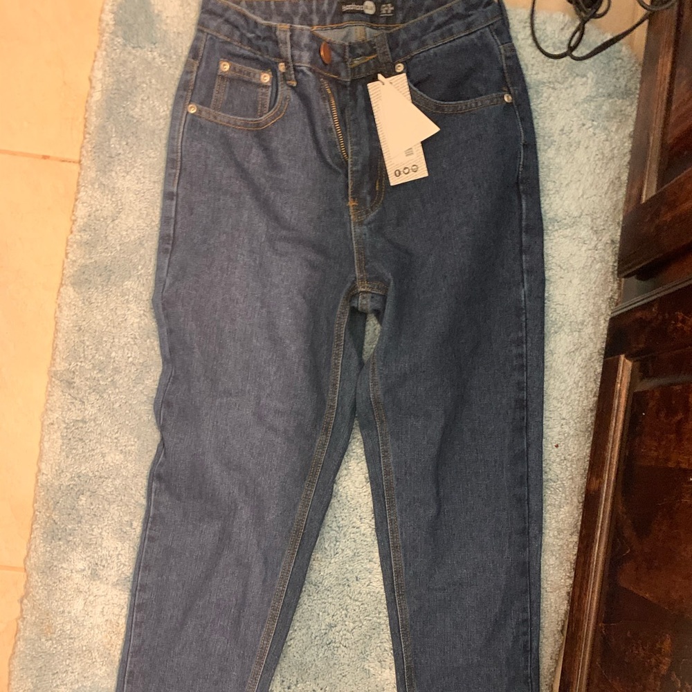 mom jeans